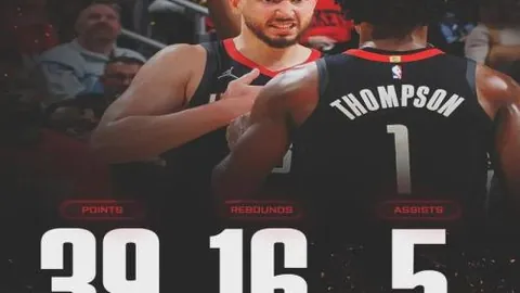 乌迪内斯那不勒斯1-1战平，意甲33轮提前五轮夺冠，那不勒斯33年后重返榜首